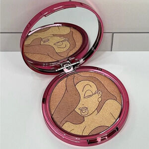 Ciaté London Jessica Rabbit Multi Glow Highlighter